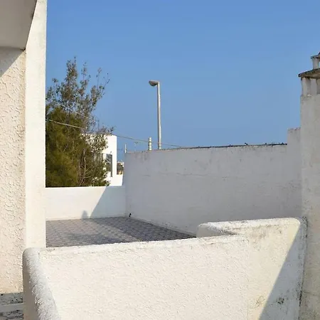 Beautiful On The In Location With Spacious Balcony; Pets Apartment San Foca
